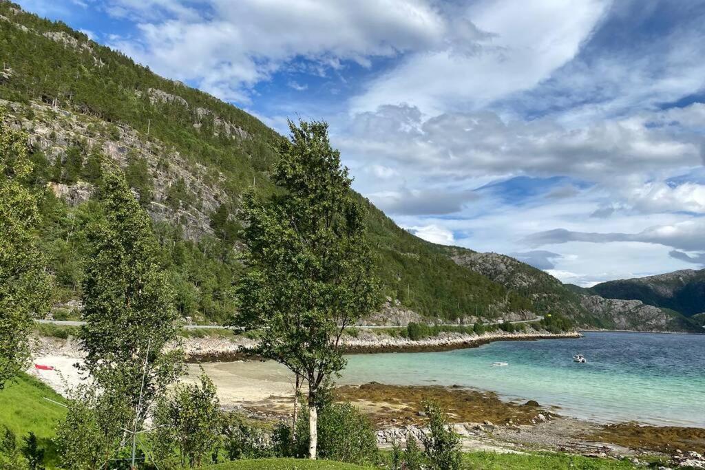 Efjord And Stetind Resort - Cabin Kobbernestinden Ballangen Εξωτερικό φωτογραφία
